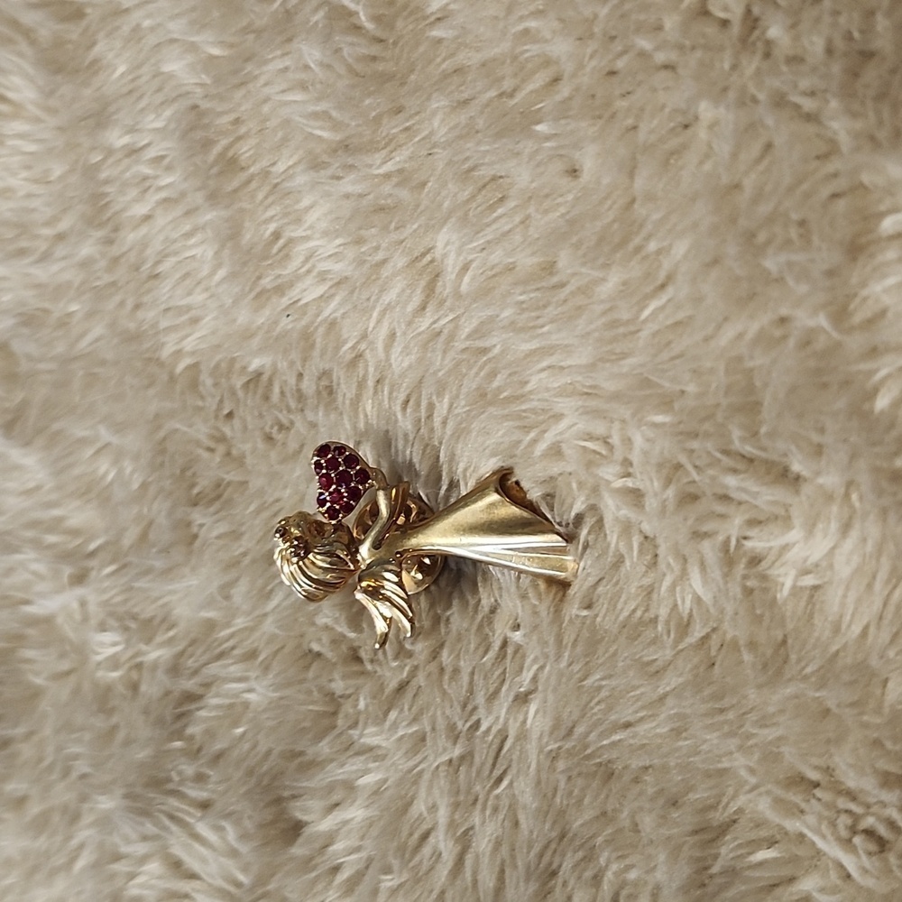 AVON With All My Heart Angel Pin Gold Tone